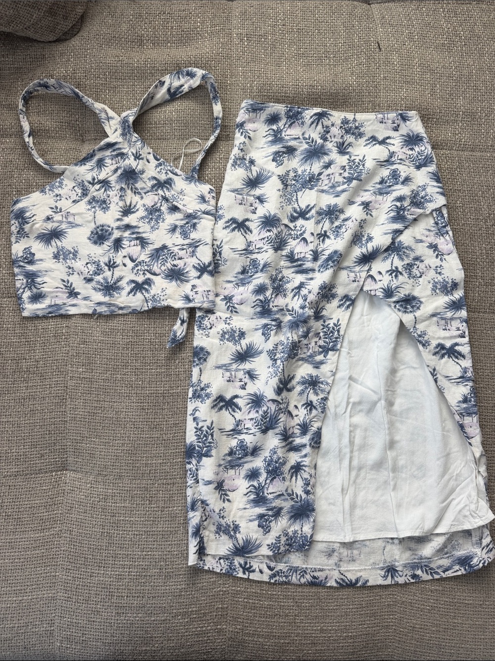 Abercrombie & Fitch Blue and White Floral Bandeau Set